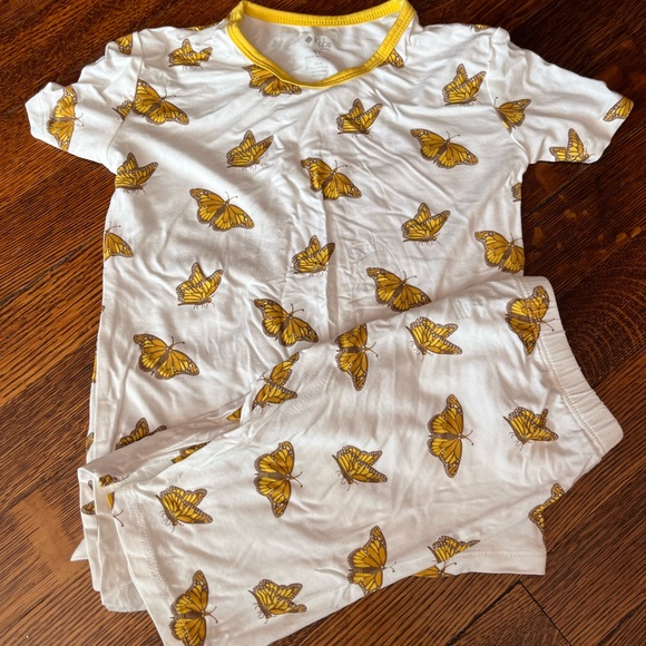 Kyte BABY Other - Kyte 6T shortie pajama set-excellent condition